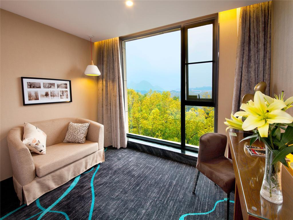 Vienna Hotel Guilin Xiangshan Park Bilik gambar